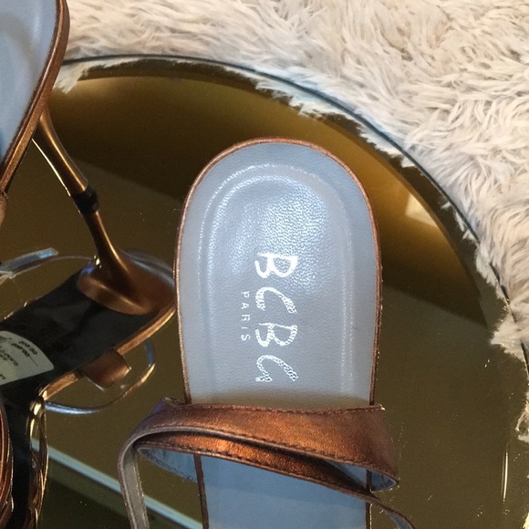 BCBG Antique Gold Heels - Picture 2 of 5